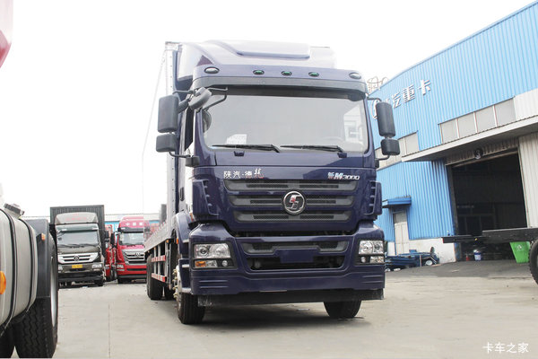 陕汽重卡 德龙新M3000 轻量化版 270马力 6X2R 9.8米厢式载货车(SX5250XXYMA9)