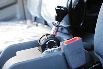 ���� ˧��H330 152���� 4.12�׵�����ʽ�Ῠ����ͼƬ