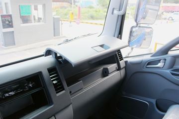 ���� ˧��H330 152���� 4.12�׵�����ʽ�Ῠ����ͼƬ