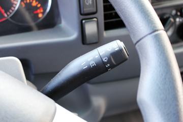 ���� ˧��H330 152���� 4.12�׵�����ʽ�Ῠ����ͼƬ