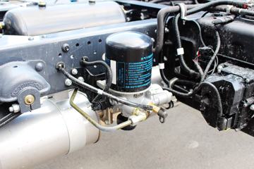 ���� ˧��H330 152���� 4.12�׵�����ʽ�Ῠ����ͼƬ