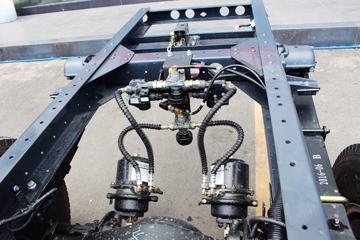 ���� ˧��H330 152���� 4.12�׵�����ʽ�Ῠ����ͼƬ