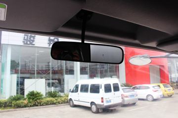 ���� ˧��Q9 ��˾��W570 180���� 4X2 7.5����ʽ�ػ���(HFC5142XXYP70K1E3V)ͼƬ