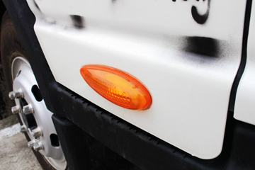 ���� ˧��Q9 ��˾��W570 180���� 4X2 7.5����ʽ�ػ���(HFC5142XXYP70K1E3V)ͼƬ