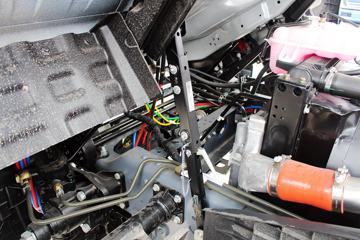 ���� ˧��Q9 ��˾��W570 180���� 4X2 7.5����ʽ�ػ���(HFC5142XXYP70K1E3V)ͼƬ