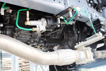 ���� ˧��Q9 ��˾��W570 180���� 4X2 7.5����ʽ�ػ���(HFC5142XXYP70K1E3V)ͼƬ