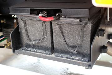 ���� ˧��Q9 ��˾��W570 180���� 4X2 7.5����ʽ�ػ���(HFC5142XXYP70K1E3V)ͼƬ