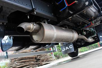 ���� ˧��Q9 ��˾��W570 180���� 4X2 7.5����ʽ�ػ���(HFC5142XXYP70K1E3V)ͼƬ