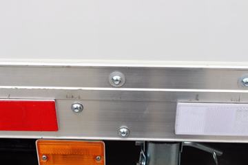 ���� ˧��Q9 ��˾��W570 180���� 4X2 7.5����ʽ�ػ���(HFC5142XXYP70K1E3V)ͼƬ