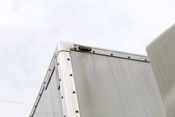 ���� ˧��Q9 ��˾��W570 180���� 4X2 7.5����ʽ�ػ���(HFC5142XXYP70K1E3V)ͼƬ