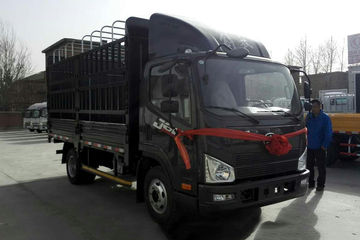 解放 J6F 124马力 4.21米单排仓栅式轻卡(CA5043CCYP40K2L1E4A84-1)