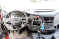 一汽解放 J6P重卡 350马力 4X2牵引车(CA4180P66K2E5) 一汽解放 J6P重卡 350马力 4X2牵引车(CA4180P66K2E5)