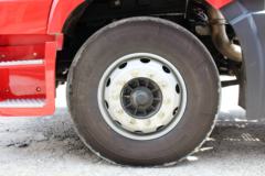 一汽解放 J6P重卡 350马力 4X2牵引车(CA4180P66K2E5) 一汽解放 J6P重卡 350马力 4X2牵引车(CA4180P66K2E5)