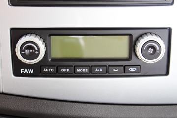 һ����� J6L�п� 180���� 4X2 6.8���ػ�������ͼƬ