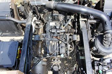 һ����� J6L�п� 180���� 4X2 6.8���ػ�������ͼƬ