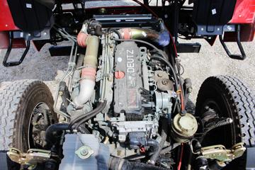 һ����� J6L�п� 180���� 4X2 6.8���ػ�������ͼƬ