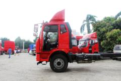 一汽解放 J6L中卡 180马力 4X2 7.7米厢式载货车底盘(CA5160XXYP62K1L5A2E5)