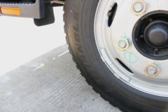 江淮 骏铃V6 120马力 4.18米单排轻卡底盘(HFC1041P93K1C2V) 江淮 骏铃V6 120马力 4.18米单排轻卡底盘(HFC1041P93K1C2V)