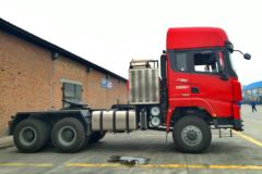 陕汽重卡 德龙X3000 550马力 6X6牵引车(SX4250XC5)