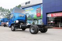 江淮 帅铃H330 献礼版 130马力 4.12米单排厢式轻卡底盘(HFC5043XXYP71K1C2)