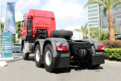 曼(MAN) TGS BBS系列重卡 540马力 6X6牵引车(型号:33.540)