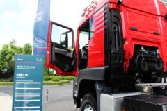 曼(MAN) TGS BBS系列重卡 540马力 6X6牵引车(型号:33.540)