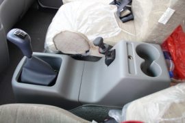 东风商用车底盘&nbsp;冷藏车驾驶室图片