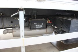 东风商用车底盘&nbsp;冷藏车底盘图片