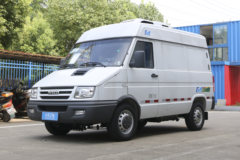 南京依维柯 130马力 冷藏车(康飞牌)(KFT5041XLC42)