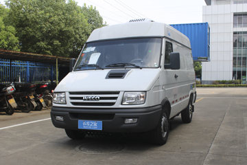 南京依维柯底盘&nbsp;冷藏车外观图片