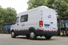 南京依维柯 130马力 双排药品冷藏车(康飞牌)(KFT5041XLC4A)