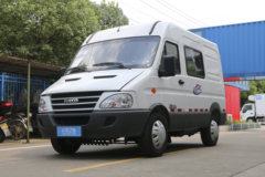 南京依维柯 130马力 双排药品冷藏车(康飞牌)(KFT5041XLC4A)