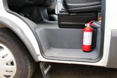南京依维柯 130马力 双排药品冷藏车(康飞牌)(KFT5041XLC4A)