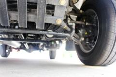 南京依维柯 130马力 双排药品冷藏车(康飞牌)(KFT5041XLC4A)