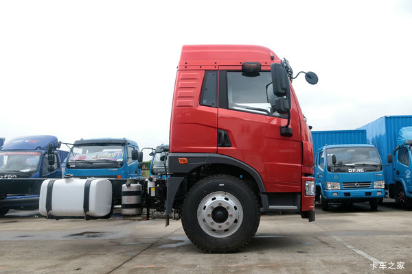 �������½����V180����4*2�ػ��һ�1.74��Ԫ