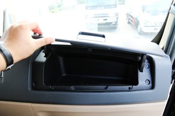 �й����� HOWO T5G 240���� 4X2 ��س�(ZZ5167XXYM561GE1)ͼƬ