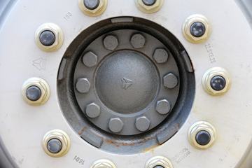 �й����� HOWO T5G 240���� 4X2 ��س�(ZZ5167XXYM561GE1)ͼƬ