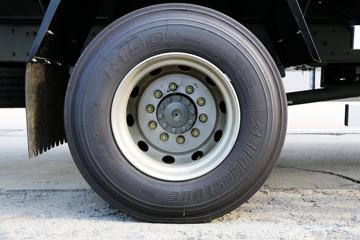 �й����� HOWO T5G 240���� 4X2 ��س�(ZZ5167XXYM561GE1)ͼƬ