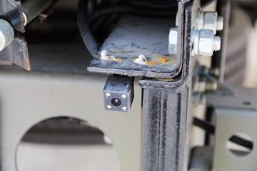 �й����� HOWO T5G 240���� 4X2 ��س�(ZZ5167XXYM561GE1)ͼƬ