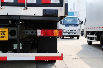 �й����� HOWO T5G 240���� 4X2 ��س�(ZZ5167XXYM561GE1)ͼƬ