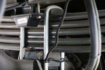 �й����� HOWO T5G 240���� 4X2 ��س�(ZZ5167XXYM561GE1)ͼƬ