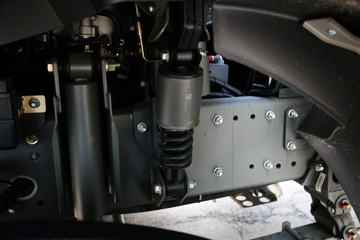 �й����� HOWO T5G 240���� 4X2 ��س�(ZZ5167XXYM561GE1)ͼƬ