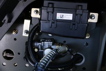 �й����� HOWO T5G 240���� 4X2 ��س�(ZZ5167XXYM561GE1)ͼƬ