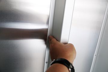 �й����� HOWO T5G 240���� 4X2 ��س�(ZZ5167XXYM561GE1)ͼƬ