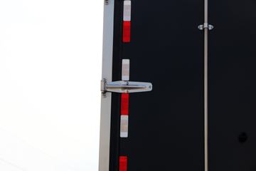 �й����� HOWO T5G 240���� 4X2 ��س�(ZZ5167XXYM561GE1)ͼƬ