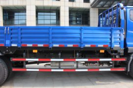 骏铃V7&nbsp;载货车上装                                                图片