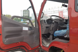 骁运&nbsp;载货车驾驶室                                               图片