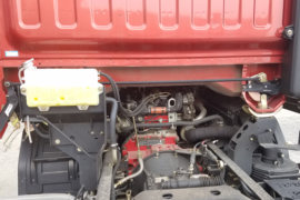 骁运&nbsp;载货车底盘                                                图片