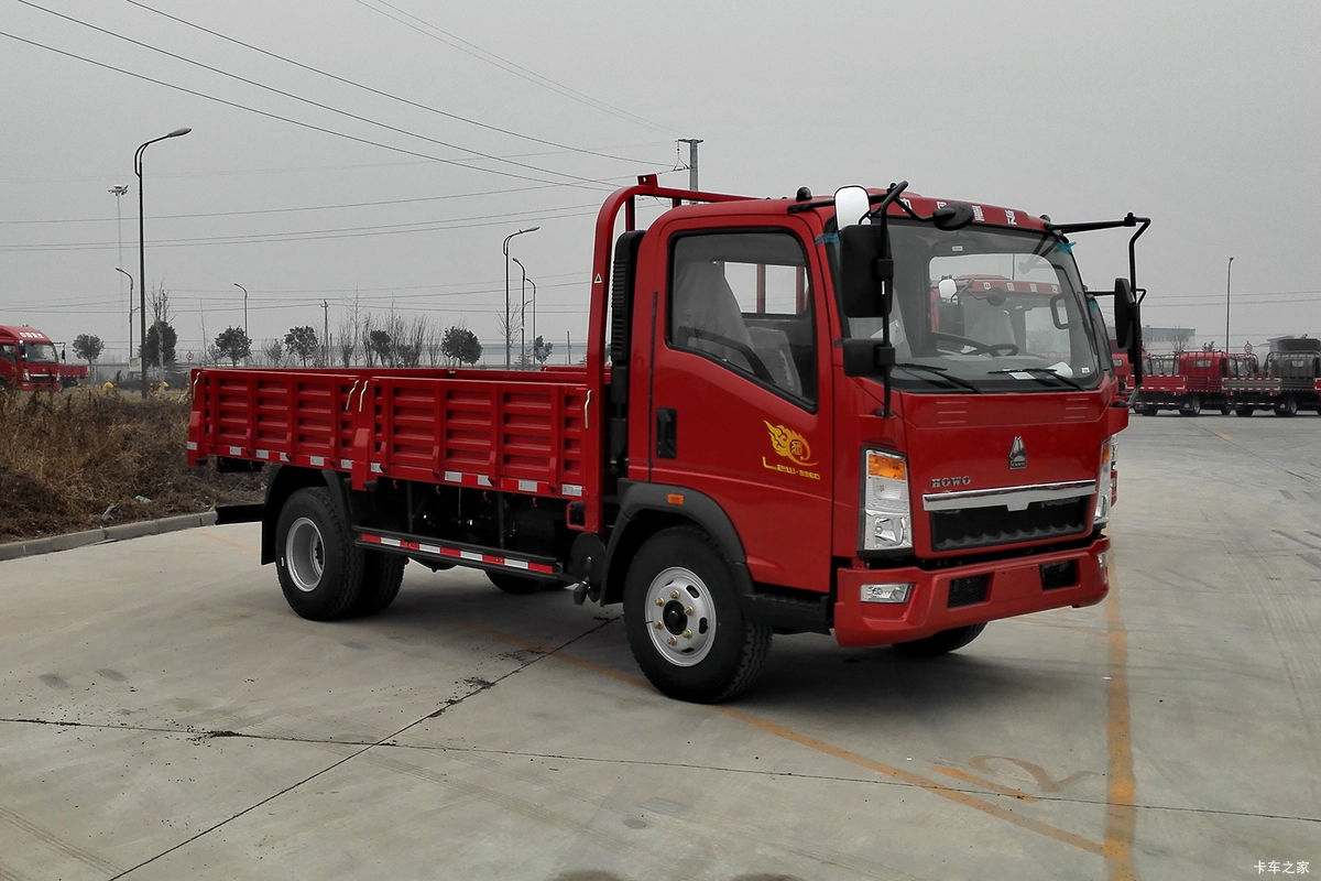 中国重汽HOWO 悍将 129马力 4.165米单排栏板轻卡
