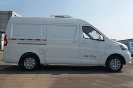 睿行M90&nbsp;冷藏车外观图片